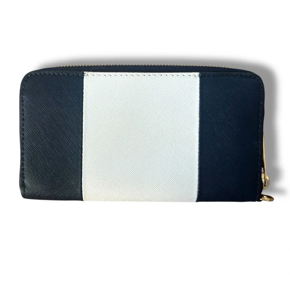 Michael Kors Jet Set Travel Center Stripe Continental Wallet